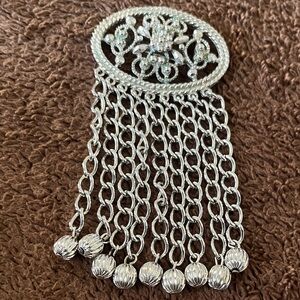 Sarah Coventry Vintage Silver Chain Tassel Brooch